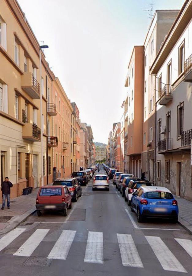 Bellini Acomodação com café da manhã Cagliari Exterior foto